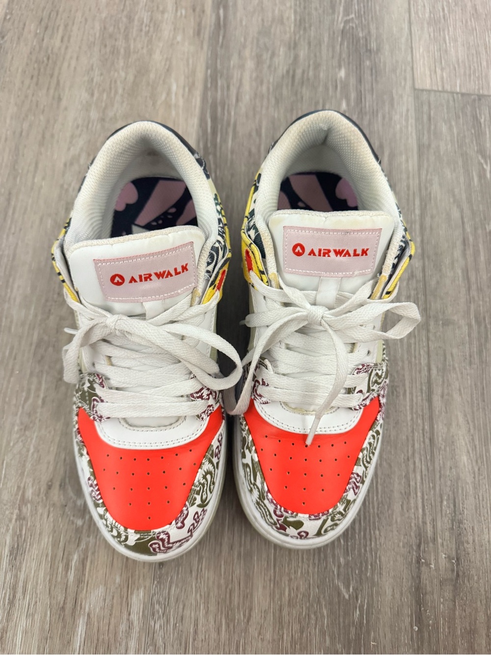 Airwalk White & Coral Patterned Low-Top Sneakers